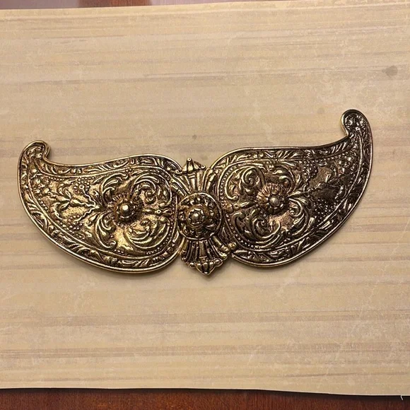 Zentall | Accessories | Vintage Greek Style Belt Buckle  display picture 1